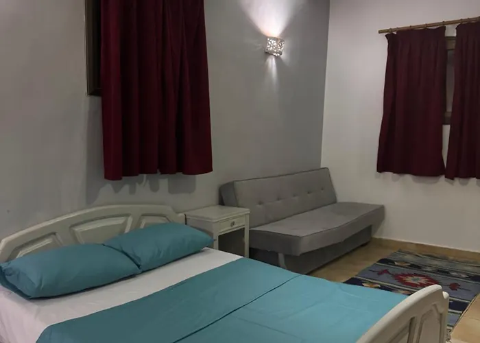 דירה Bedouina House *