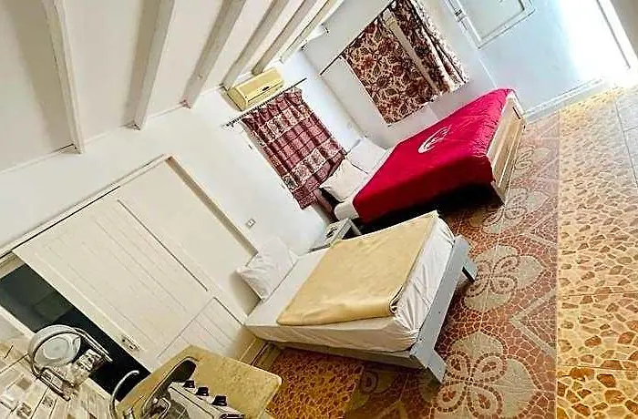 דירה Bedouina House